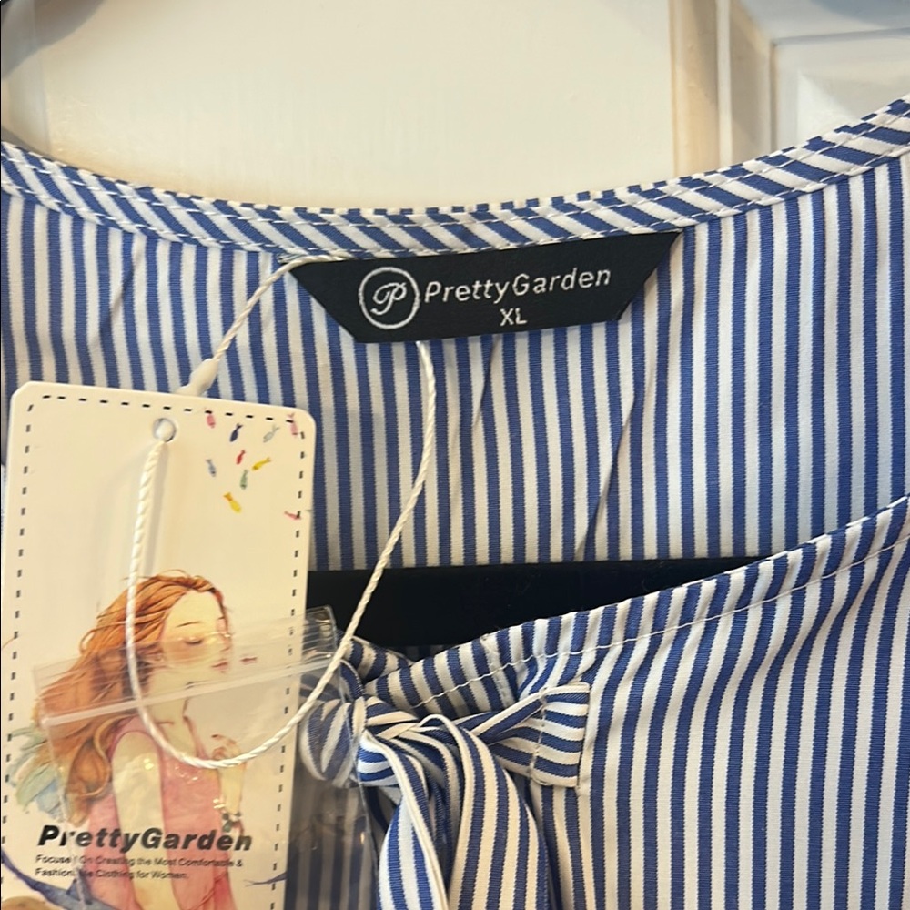 Gray Blue Puff Sleeve Blouse with Tie Front and Peter Pan Collar - Picture 2 of 6